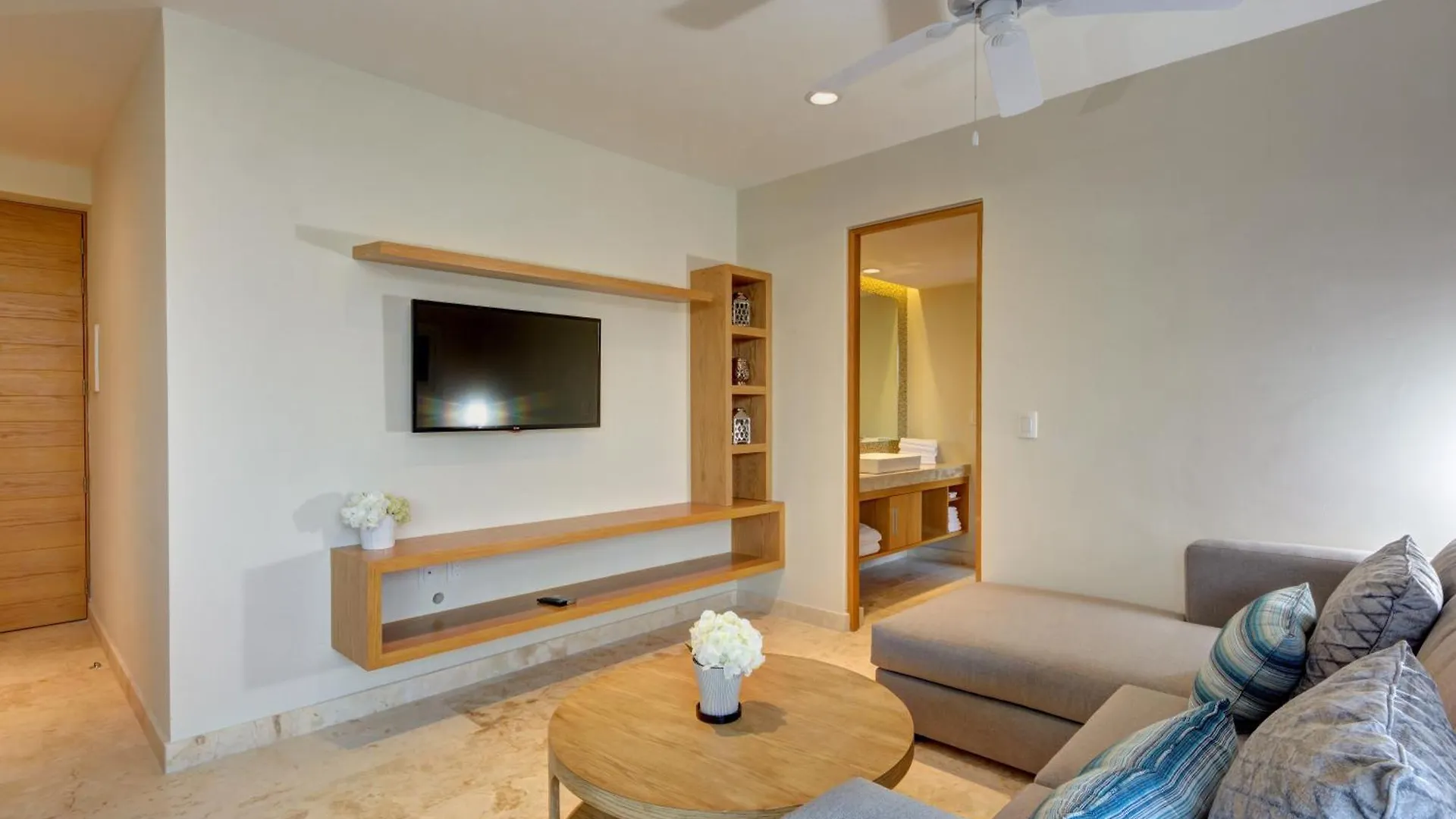 Anah Suites By Las Flores Vacation Rentals Playa del Carmen Mexique