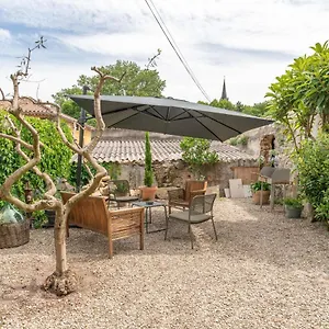 https://la-maison-d-ct.fr-provencehotel.com
