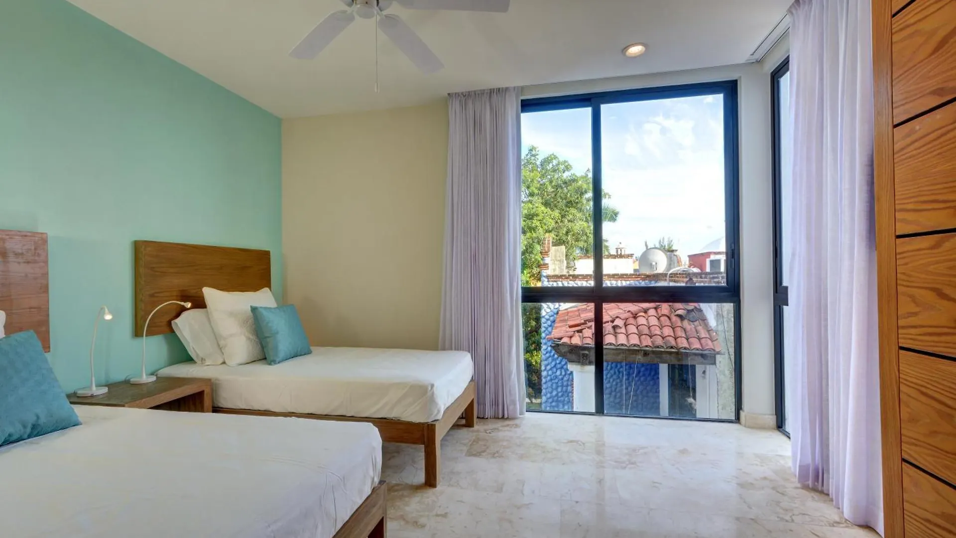 Anah Suites By Las Flores Vacation Rentals Playa del Carmen Apartmán