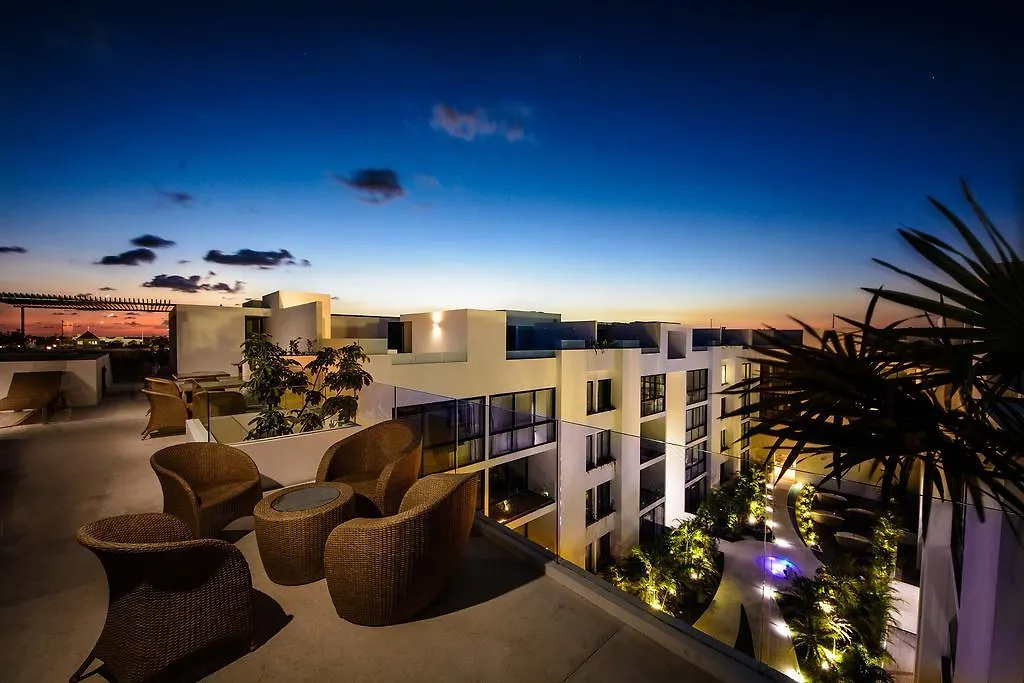 Anah Suites By Las Flores Vacation Rentals Playa del Carmen