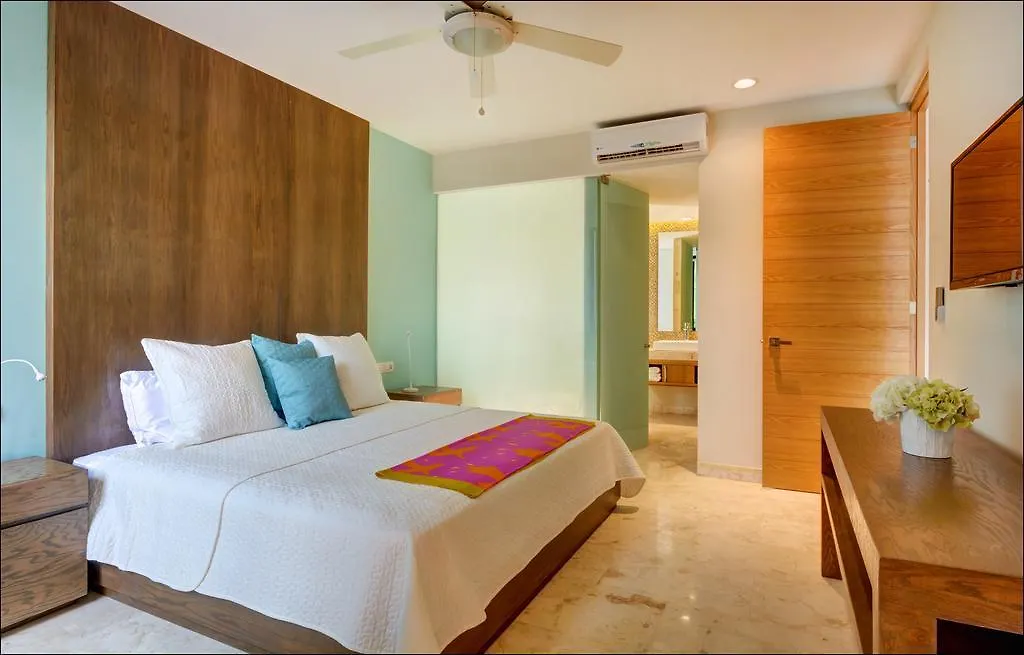 Apartment Anah Suites By Las Flores Vacation Rentals Playa del Carmen Mexiko
